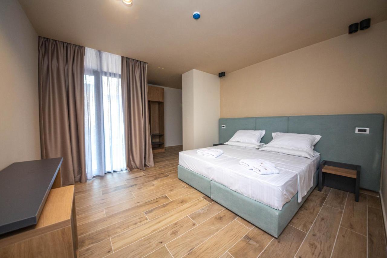 Hotel Alion21 Durrës 외부 사진
